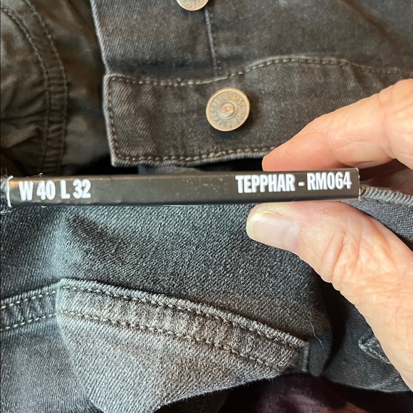 Diesel black denim button fly men’s jeans. Waist 40 length 32 NWT. - Picture 13 of 16